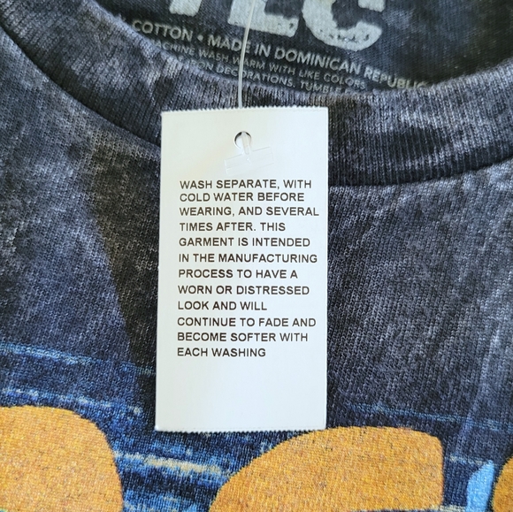 TLC "Crazy🤪 Sexy💋 Cool😎" Tee👕 - NWT - Picture 6 of 10